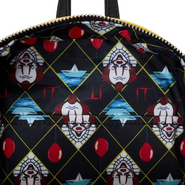 Loungefly - Warner Bros It Raincoat Cosplay Mini Backpack
